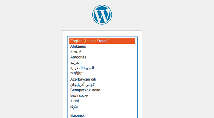 Startbildschirm des WordPress-Einrichtungsassistenten mit Auswahl der Sprache