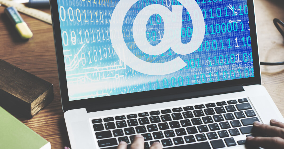 Eine eigene E-Mail-Domain für professionelle Kommunikation