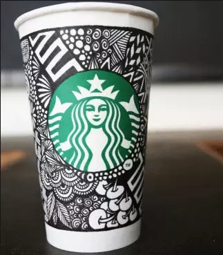 Bemalter Becher von Starbucks