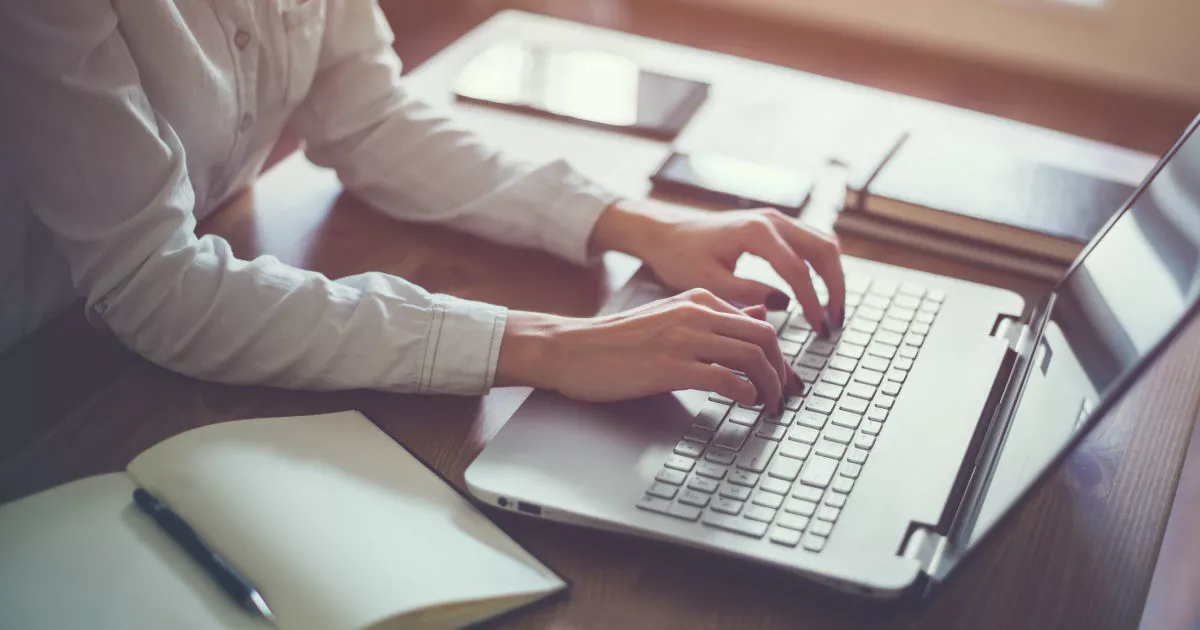 Bild: Besser sp&auml;t als nie: Entschuldigung f&uuml;r die sp&auml;te Antwort