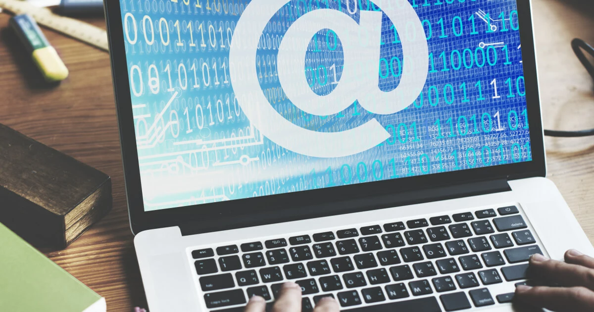 Bild: E-Mail-Adresse erstellen: Was ist eine E-Mail-Domain?